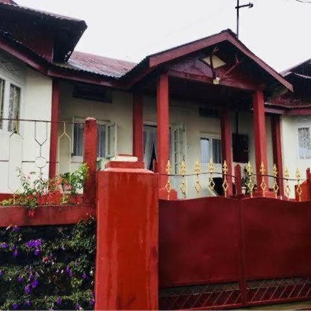 Odyssey'S Pateng Homestay, تشيرابونجي المظهر الخارجي الصورة
