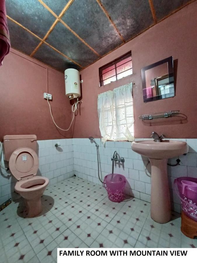 Odyssey'S Pateng Homestay, تشيرابونجي المظهر الخارجي الصورة